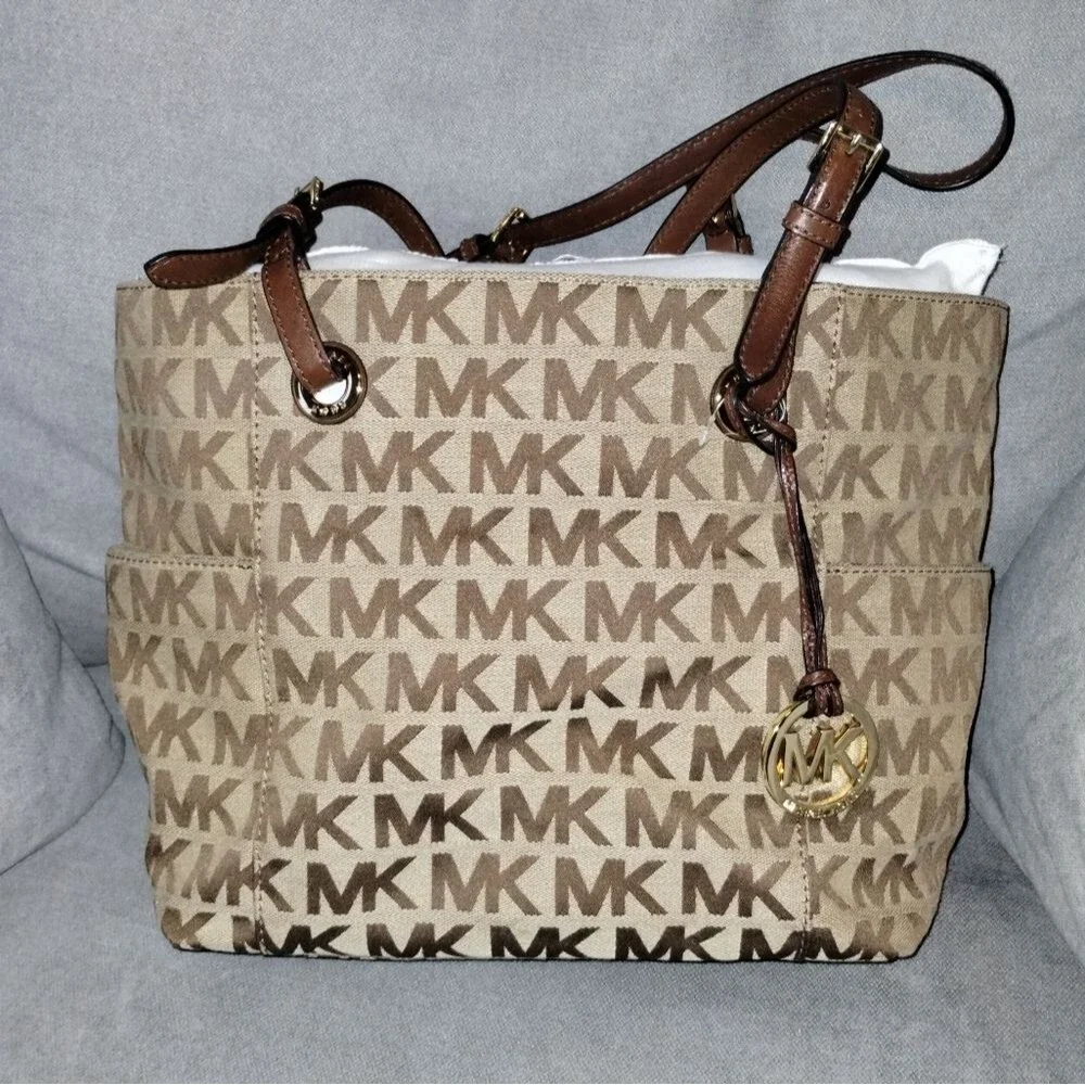 Michael Kors Jet Set Monogram Tote